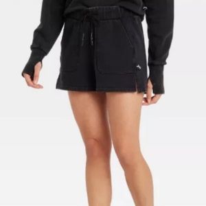 Joylab Women's French Terry Mid-Rise Shorts L